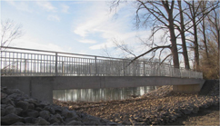 Neubau einer Fußgänger- und Radwegbrücke in Oberhausen - Rheinhausen